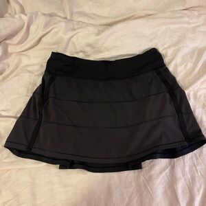 Lululemon Pace Rival Skirt  Size 6 (Older Style)